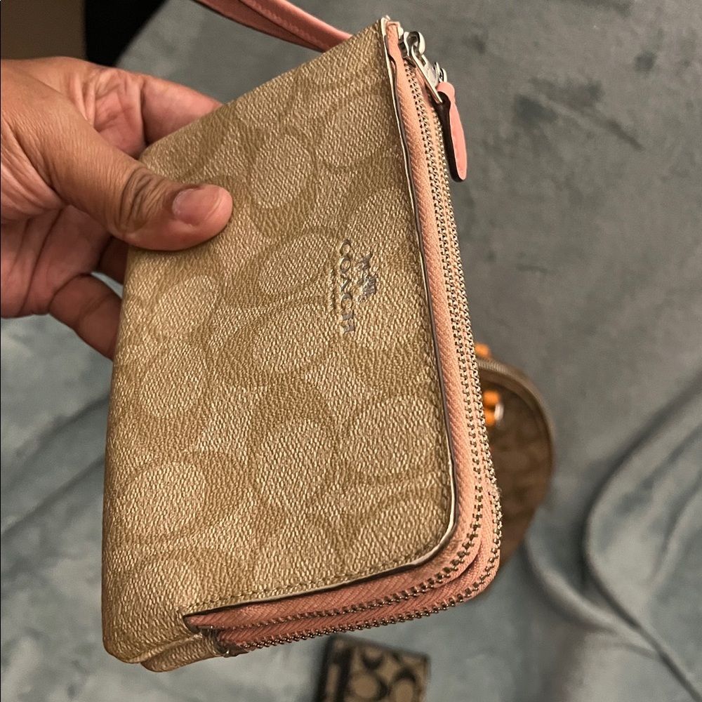 Coach Bundle - Picture 14 of 16